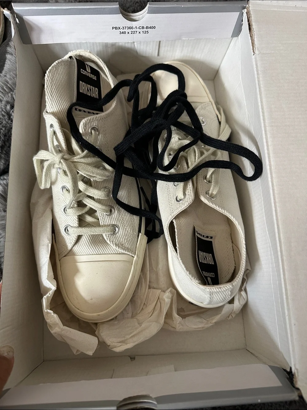 Converse product details